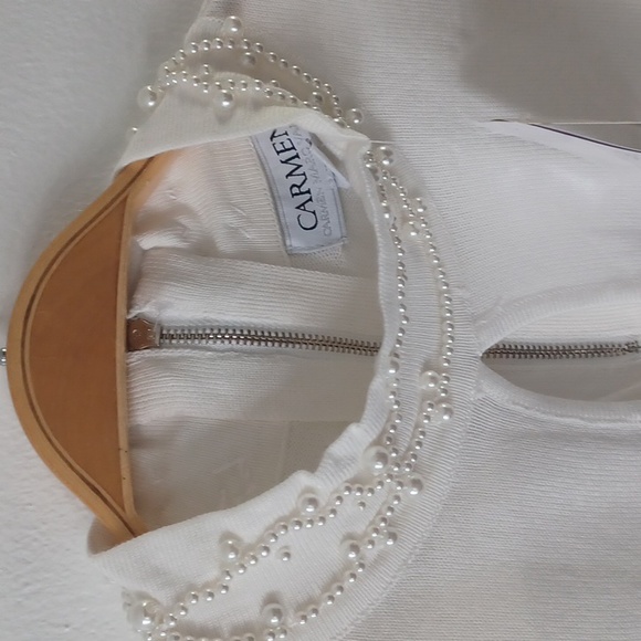 Catherine Malandrino Ivory Pearls Mock Neck Keyhole Front Knit Top - Picture 5 of 8